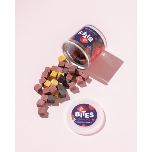 Gyümölcsfalatkák - HeySmoothie Bites Berry Mix superpower snack 50g